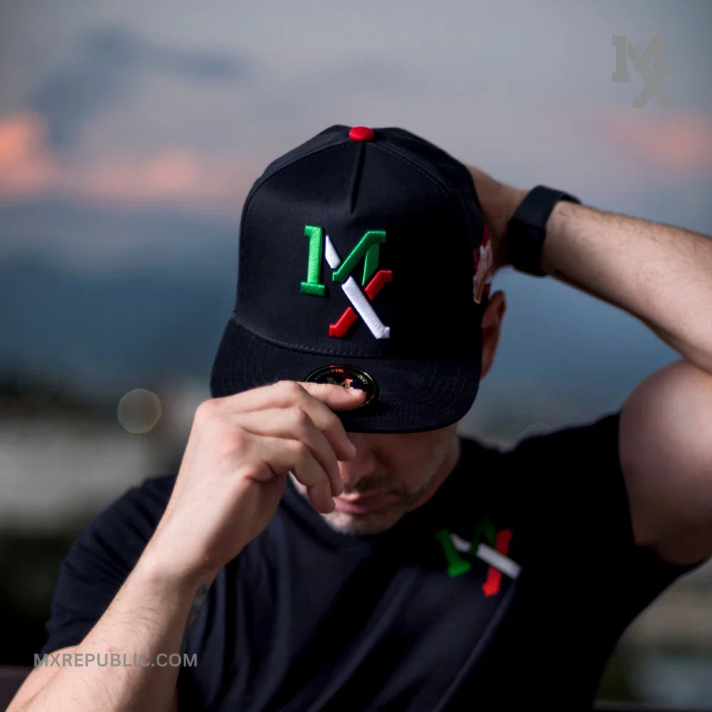 Tri Color Classic